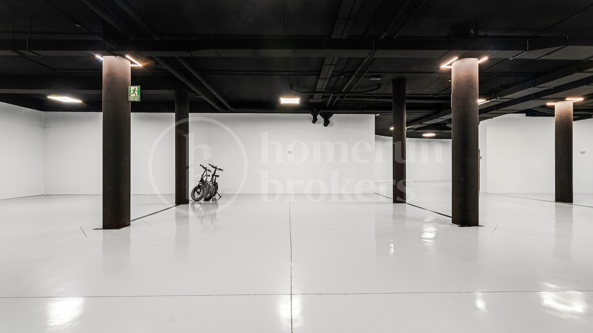 Apartment Emare - Luxury Beachfront Apartment In the New Golden Mile