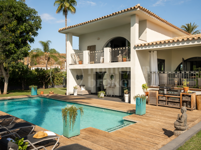 Casa La Sorpresa - Andalusian Style Family Villa