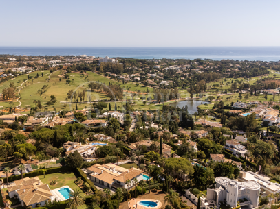 Casa La Sorpresa - Andalusian Style Family Villa