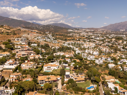 Casa La Sorpresa - Andalusian Style Family Villa