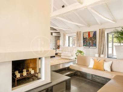 Casa La Sorpresa - Andalusian Style Family Villa