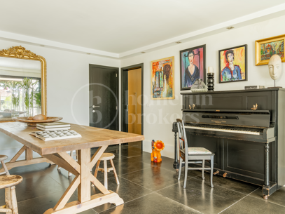 Casa La Sorpresa - Andalusian Style Family Villa