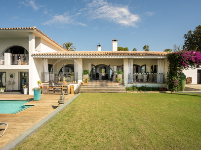 Casa La Sorpresa - Andalusian Style Family Villa