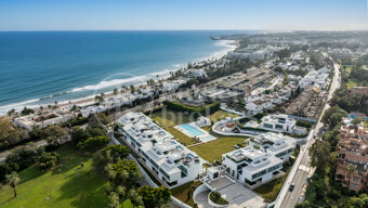 Villa Seven – Contemporary Villa in Puente Romano with Sea Views and Rooftop Pool