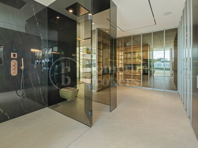 Villa Seven – Contemporary Villa in Puente Romano with Sea Views and Rooftop Pool