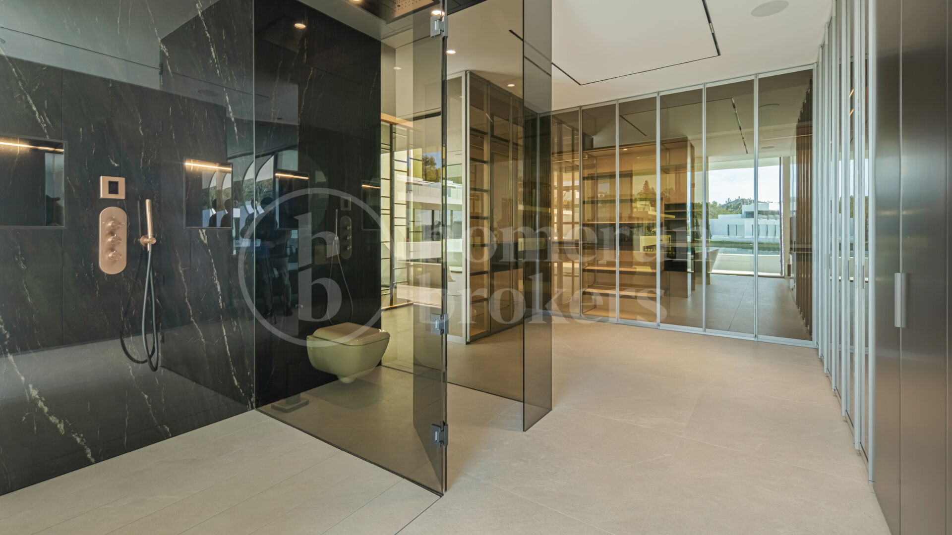 Villa Seven – Contemporary Villa in Puente Romano with Sea Views and Rooftop Pool
