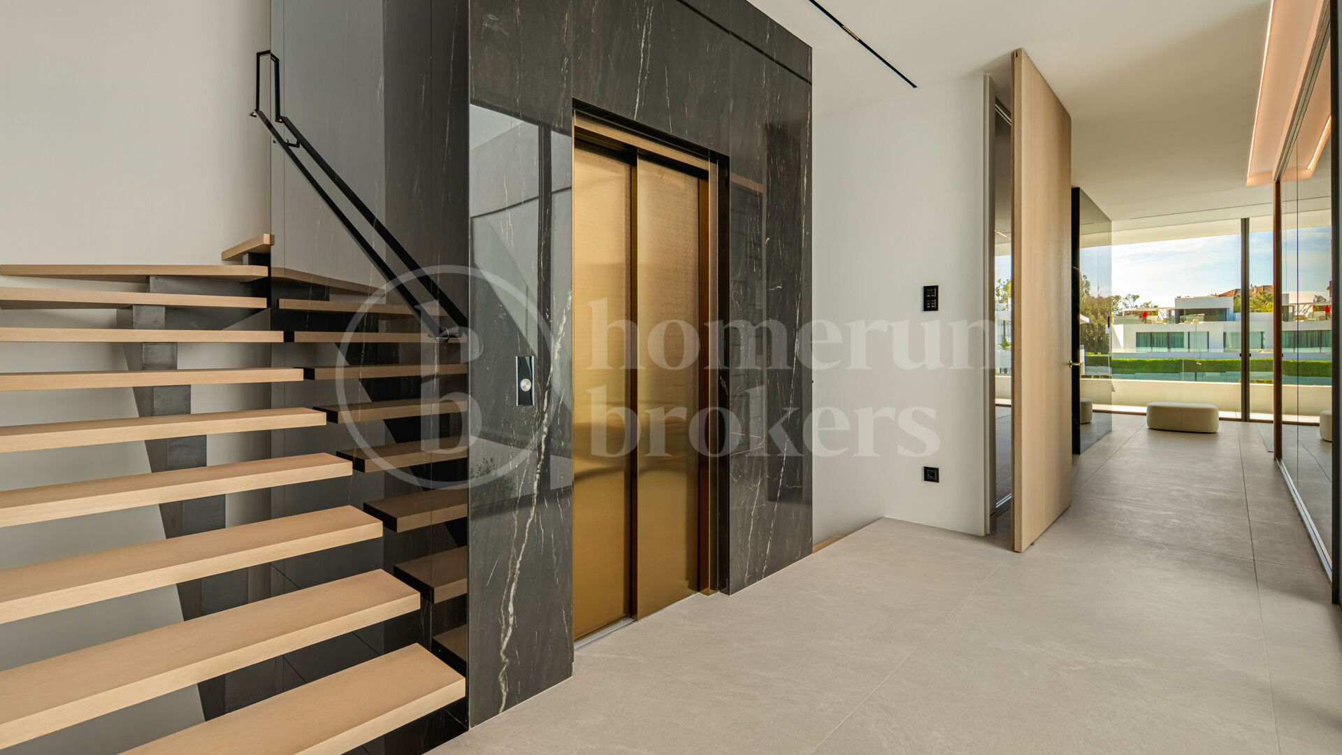 Villa Seven – Contemporary Villa in Puente Romano with Sea Views and Rooftop Pool