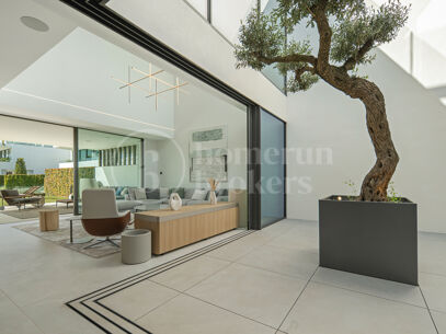 Villa Seven – Contemporary Villa in Puente Romano with Sea Views and Rooftop Pool