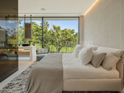 Villa Seven – Contemporary Villa in Puente Romano with Sea Views and Rooftop Pool