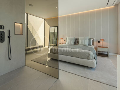 Villa Seven – Contemporary Villa in Puente Romano with Sea Views and Rooftop Pool