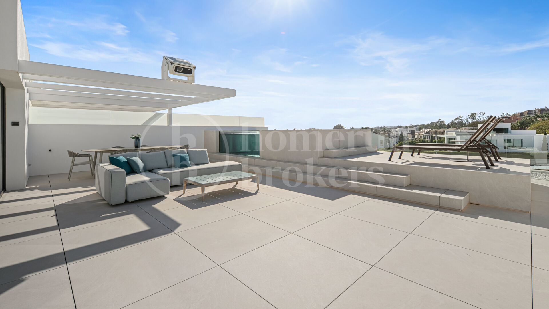 Villa Seven – Contemporary Villa in Puente Romano with Sea Views and Rooftop Pool
