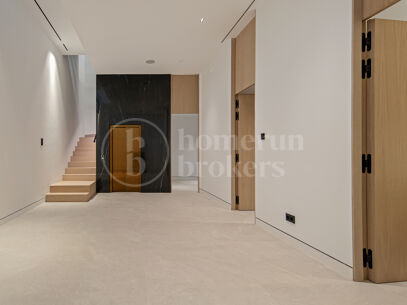 Villa Seven – Contemporary Villa in Puente Romano with Sea Views and Rooftop Pool