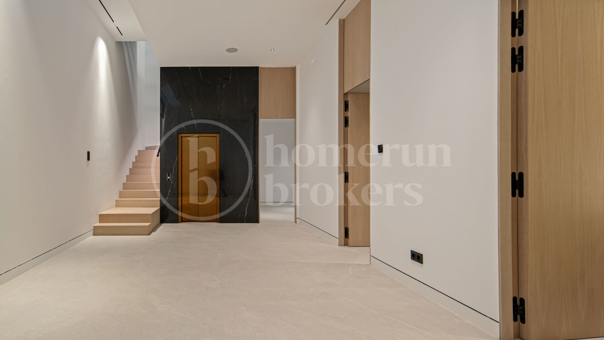 Villa Seven – Contemporary Villa in Puente Romano with Sea Views and Rooftop Pool