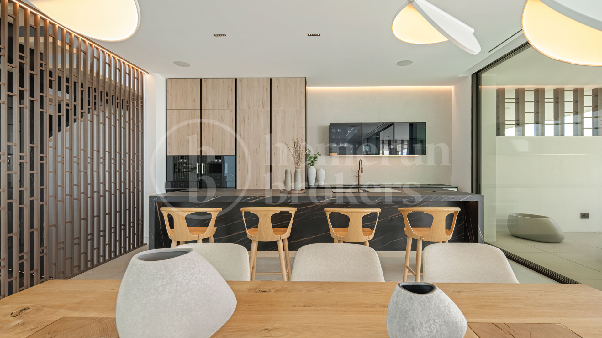 Villa Seven – Contemporary Villa in Puente Romano with Sea Views and Rooftop Pool