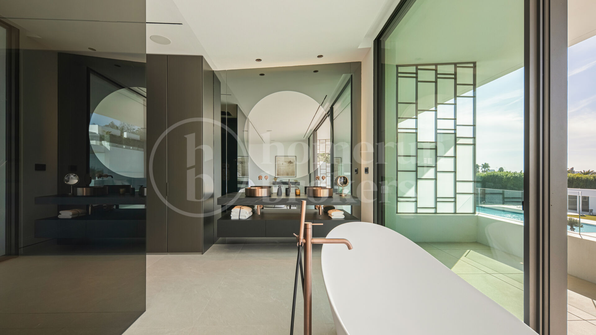 Villa Seven – Contemporary Villa in Puente Romano with Sea Views and Rooftop Pool