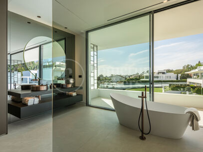 Villa Seven – Contemporary Villa in Puente Romano with Sea Views and Rooftop Pool