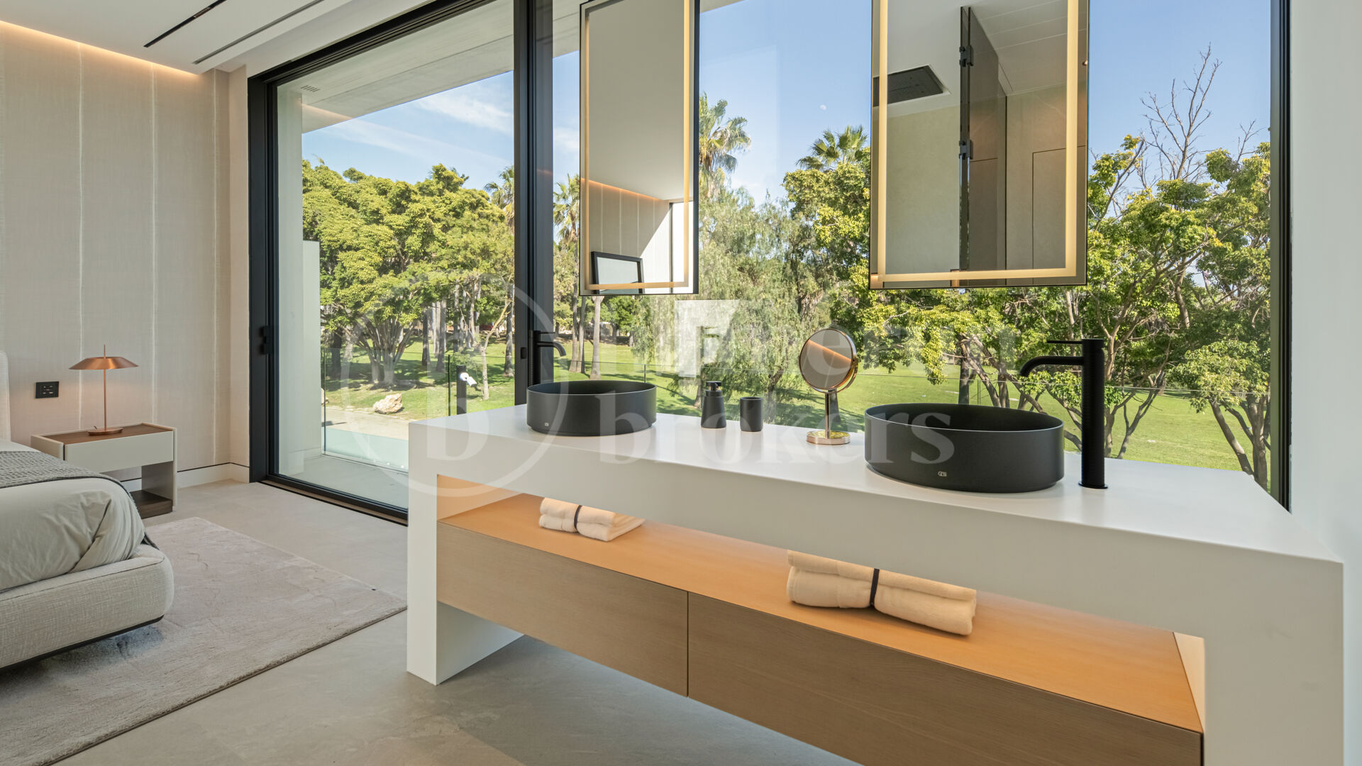 Villa Seven – Contemporary Villa in Puente Romano with Sea Views and Rooftop Pool