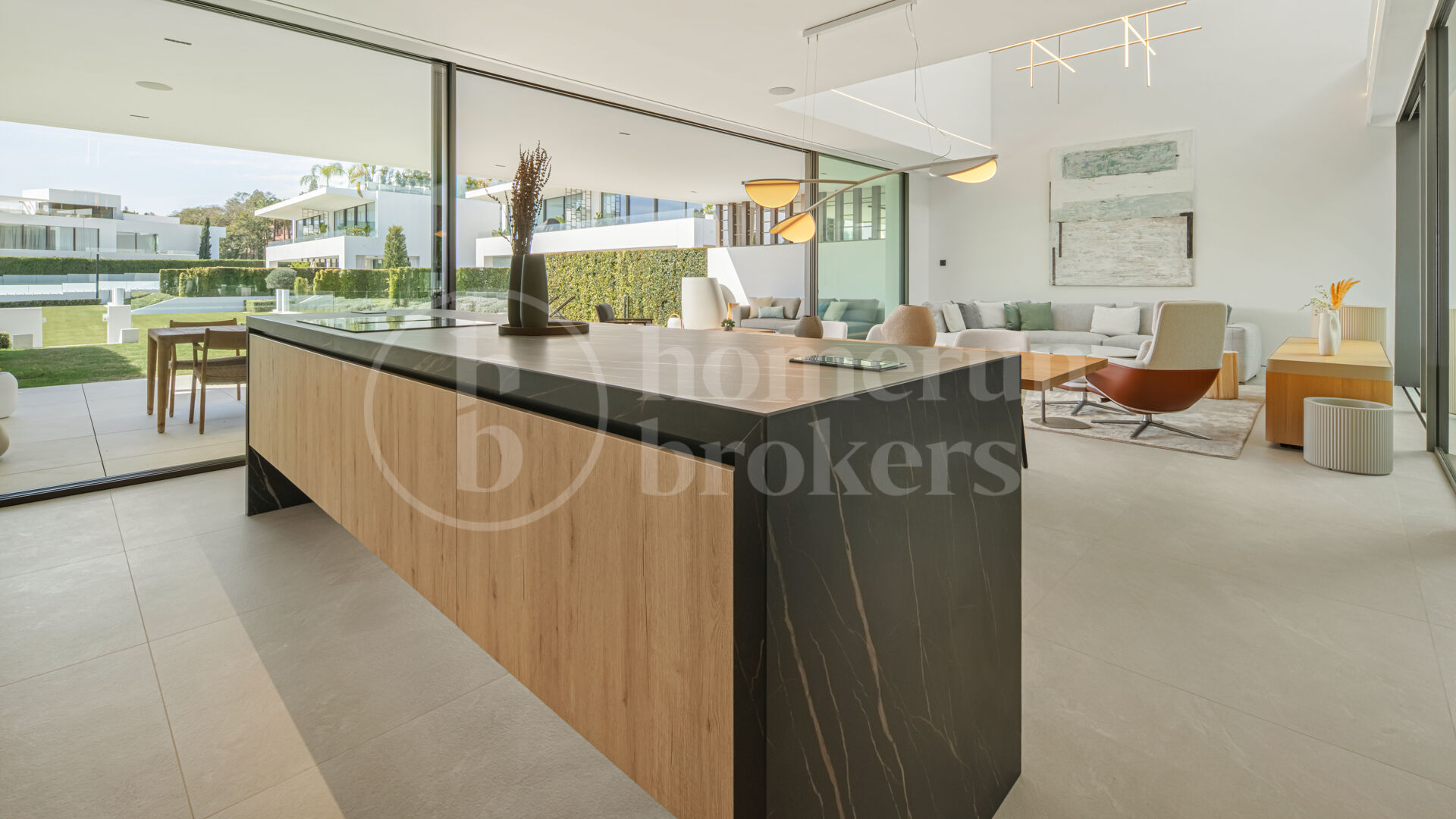 Villa Seven – Contemporary Villa in Puente Romano with Sea Views and Rooftop Pool
