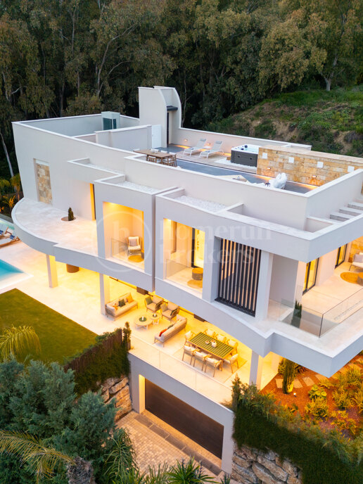 Villa Nara - Impressive Elegant New Home