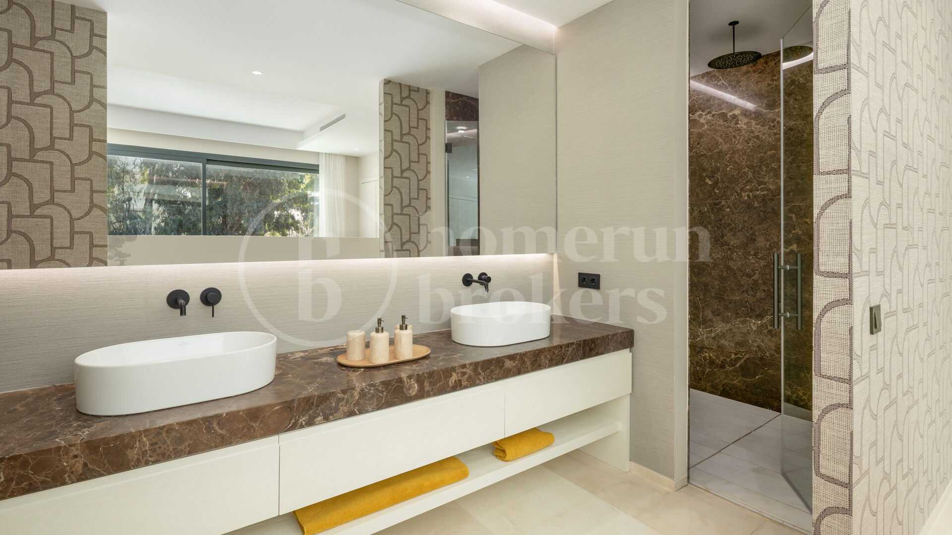 Villa Nara - Impressive Elegant New Home