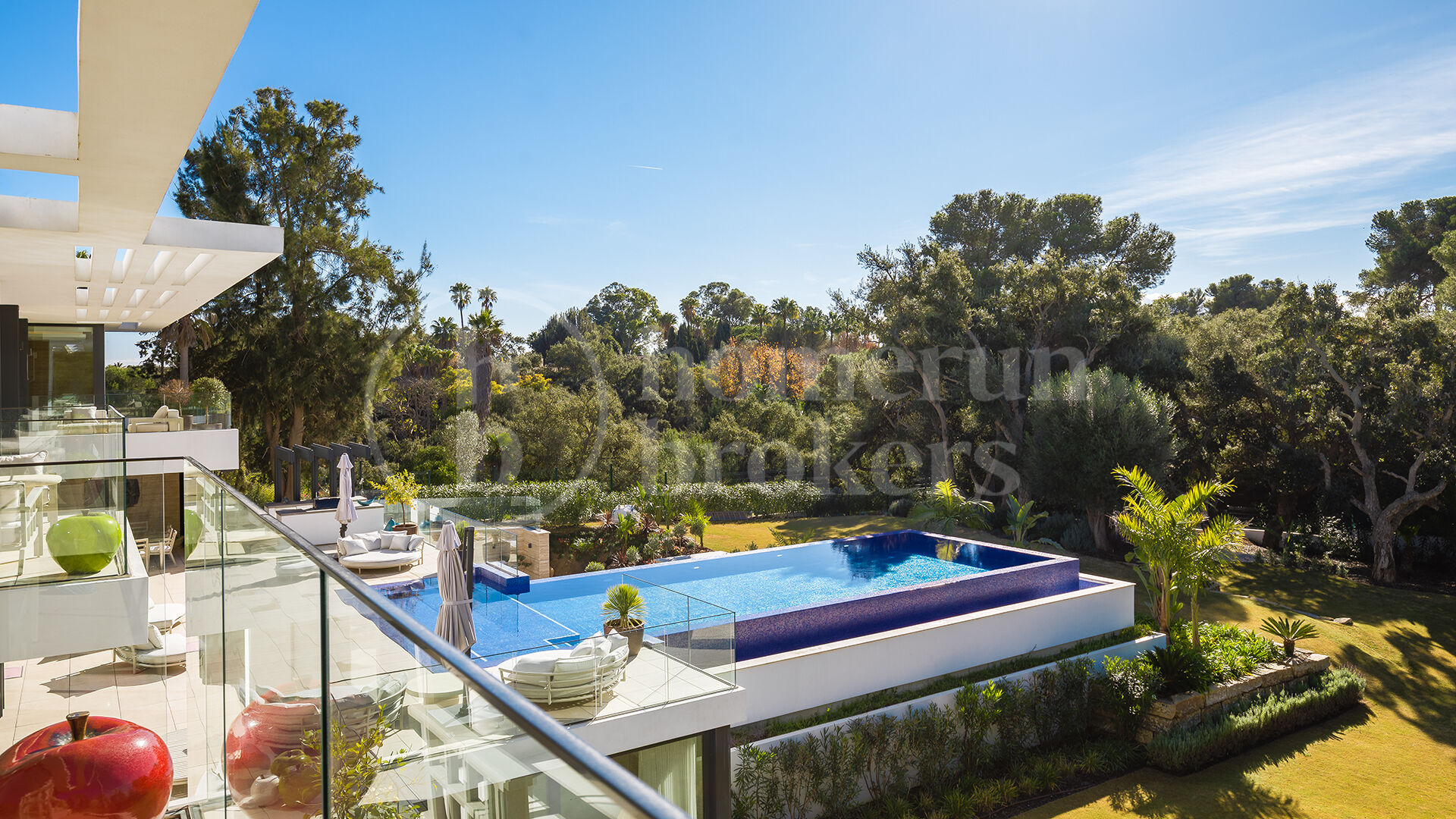 Casa La Colina – Contemporary Luxury Villa in Sotogrande Costa