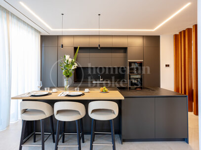 Villa Miura – Contemporary Villa on the New Golden Mile