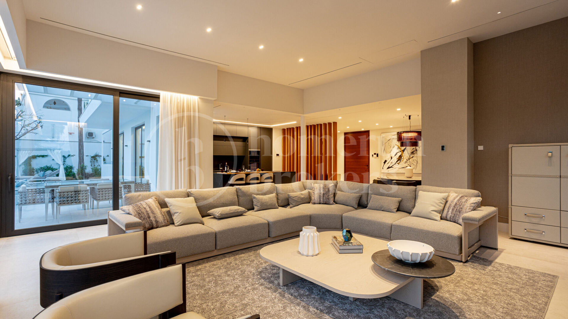 Villa Miura – Contemporary Villa on the New Golden Mile