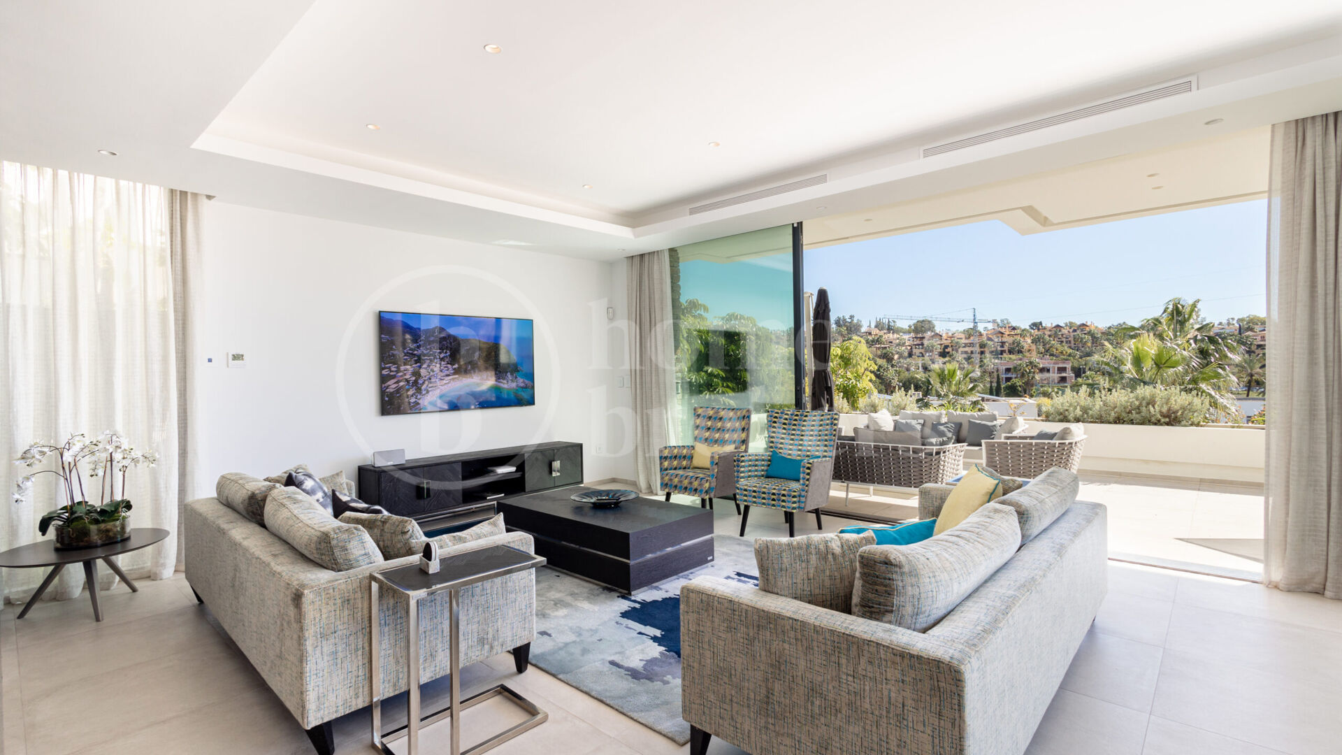 Villa Belfry - Modern Villa with Golf Views in El Campanario