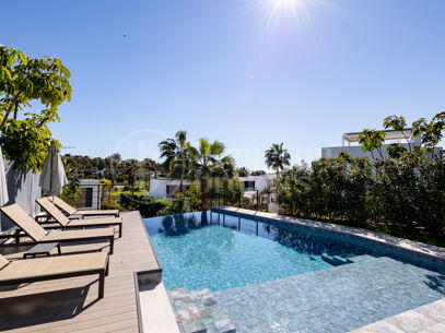 Villa Belfry - Modern Villa with Golf Views in El Campanario