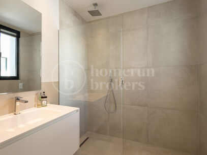 Villa Belfry - Modern Villa with Golf Views in El Campanario