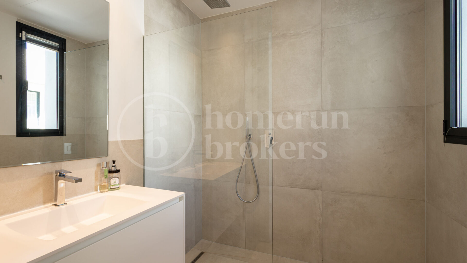 Villa Belfry - Modern Villa with Golf Views in El Campanario