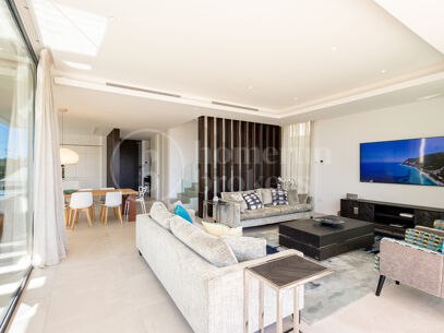 Villa Belfry - Modern Villa with Golf Views in El Campanario