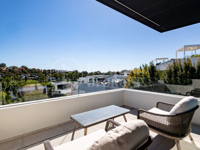 Villa Belfry - Modern Villa with Golf Views in El Campanario