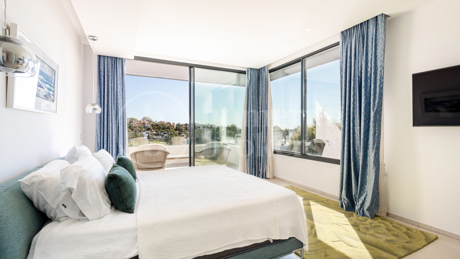 Villa Belfry - Modern Villa with Golf Views in El Campanario