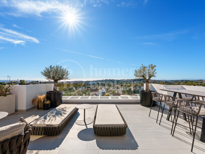 Penthouse Nine Lions - Luxury Duplex Penthouse with Sea Views