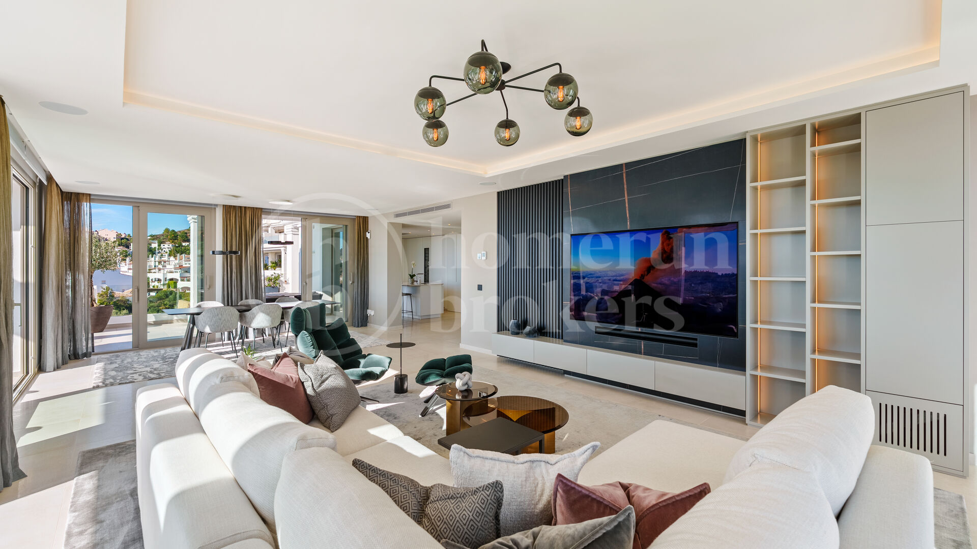 Penthouse Nine Lions - lyx Duplex Penthouse med havsutsikt