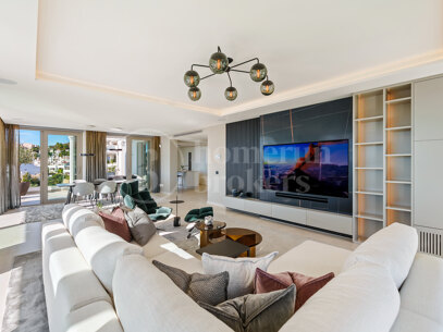 Penthouse Nine Lions - Luxury Duplex Penthouse with Sea Views