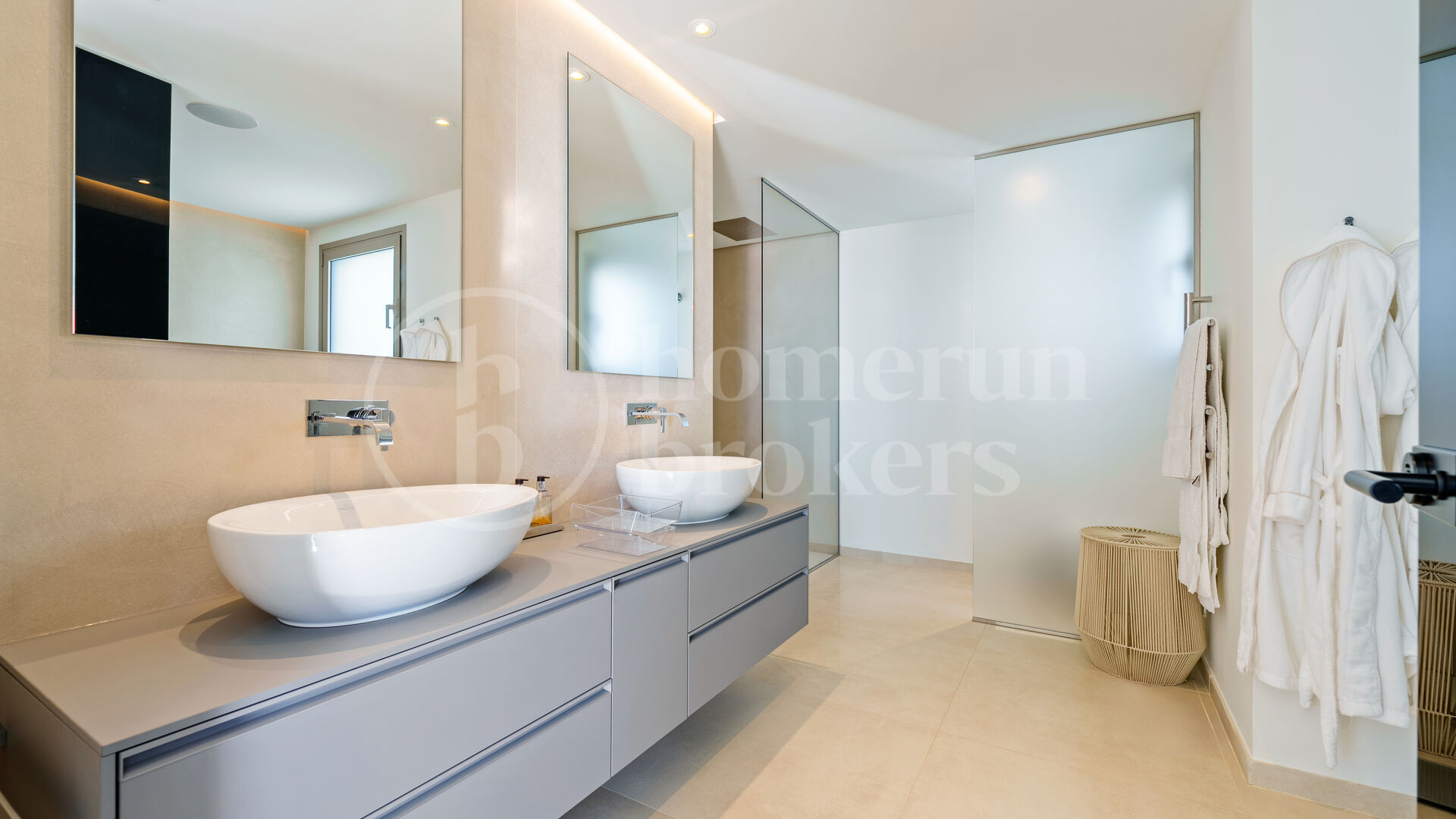 Penthouse Nine Lions - lyx Duplex Penthouse med havsutsikt