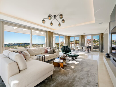 Penthouse Nine Lions - Luxury Duplex Penthouse with Sea Views