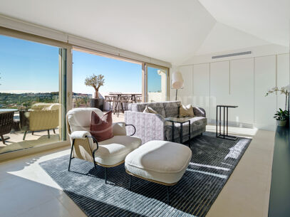 Penthouse Nine Lions - lyx Duplex Penthouse med havsutsikt