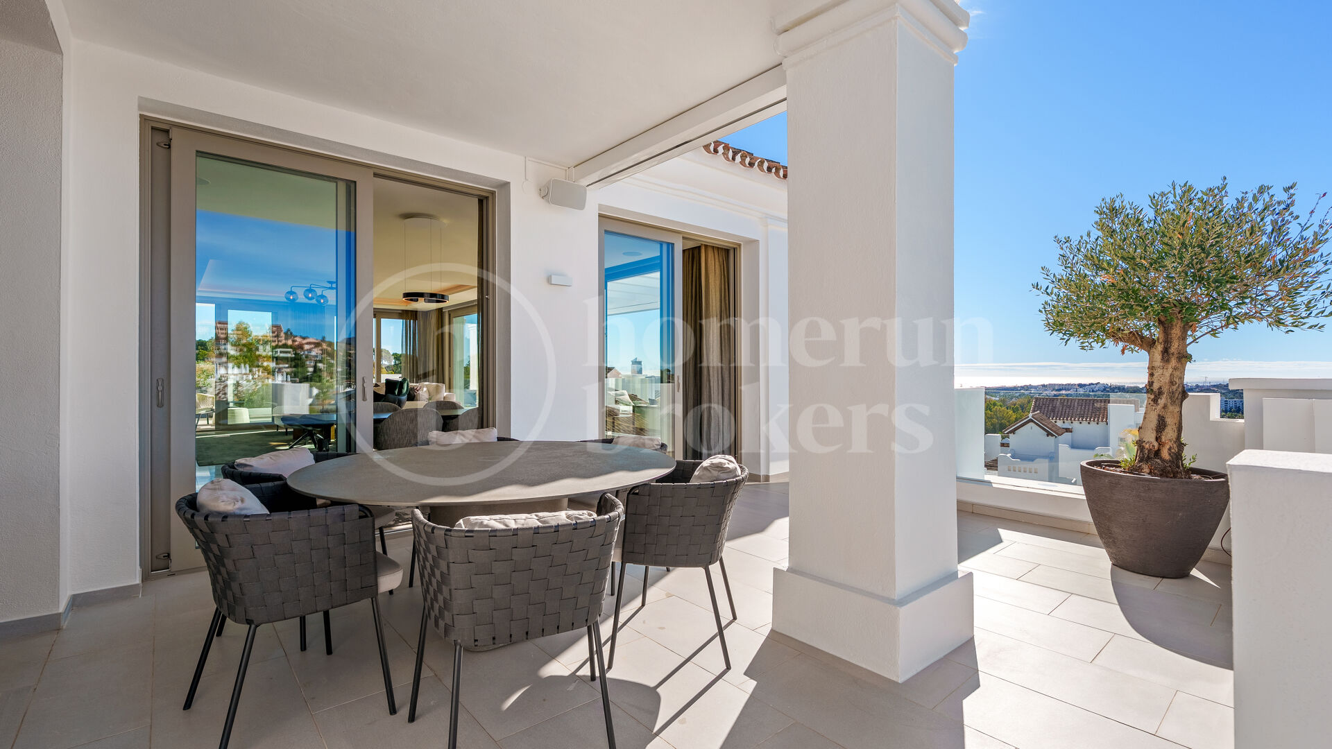 Penthouse Nine Lions - lyx Duplex Penthouse med havsutsikt
