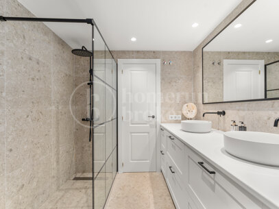 Casa Blanche – Fully Renovated Apartment in Prime Location