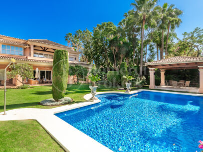 Casa Rosa – Tradicional Andalusian-style villa