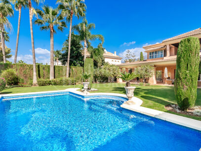 Casa Rosa – Tradicional Andalusian-style villa