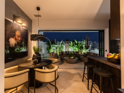 Casa Lila - Beachfront Townhouse in Marbella Golden Mile