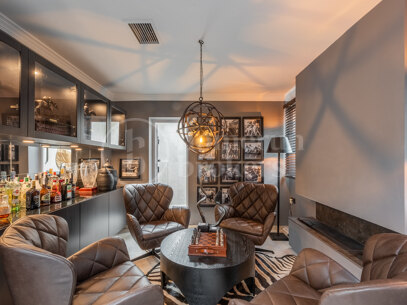 Casa Lila - Beachfront Townhouse in Marbella Golden Mile