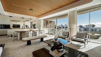 Villa Dunique - Arquitectural Elegance with Panoramic Sea Views