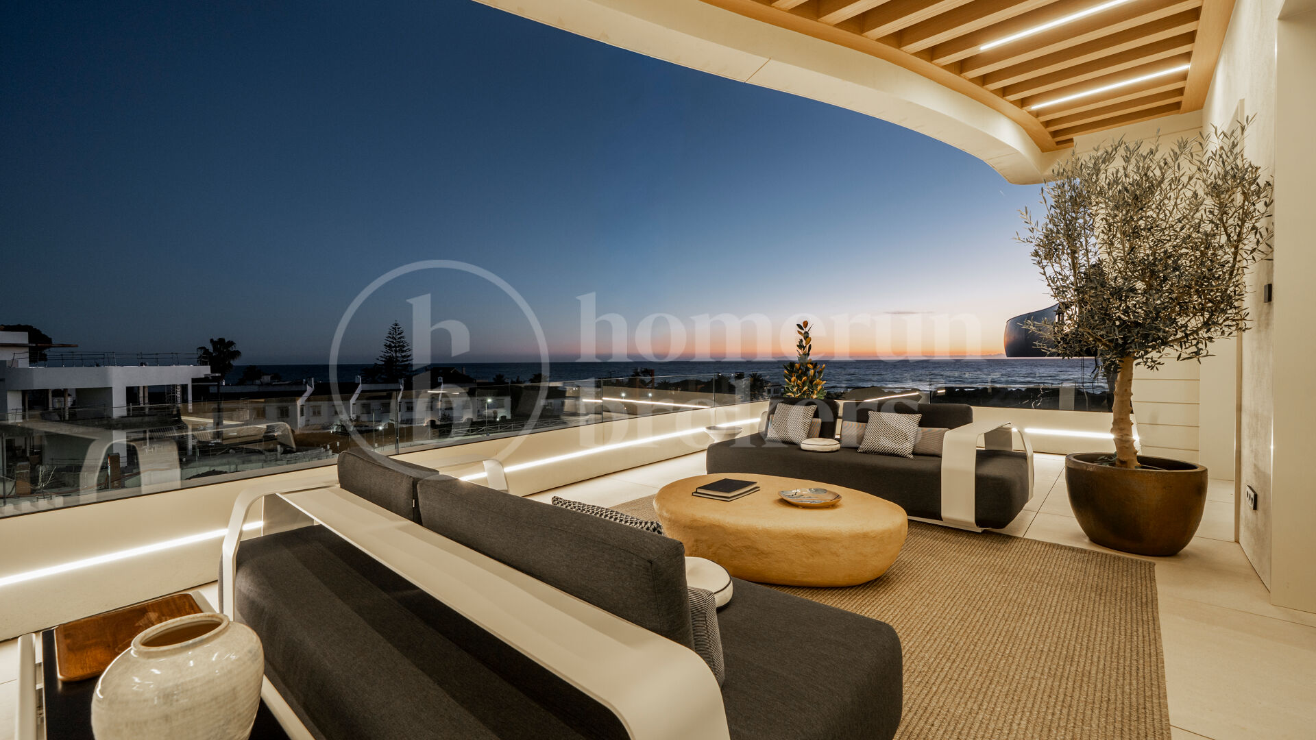 Villa Dunique - Arquitectural Elegance with Panoramic Sea Views