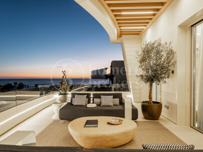 Villa Dunique - Arquitectural Elegance with Panoramic Sea Views