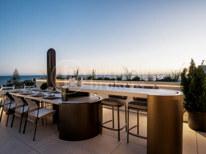 Villa Dunique - Arquitectural Elegance with Panoramic Sea Views